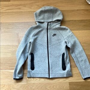 Grey Nike tech youth large